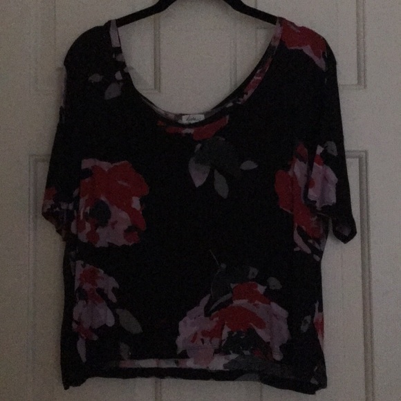 Floral Top - Picture 1 of 1